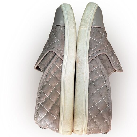 ❤️🔥Steve Madden Women's Zander Slip On Shoes Quilted - Size 6.5 - Picture 2 of 7